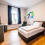 Liegeplatz - Vollausgestattete - Zentrumsnah Brunsbuettel