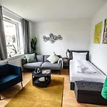 Liegeplatz - Vollausgestattete - Zentrumsnah Brunsbuettel